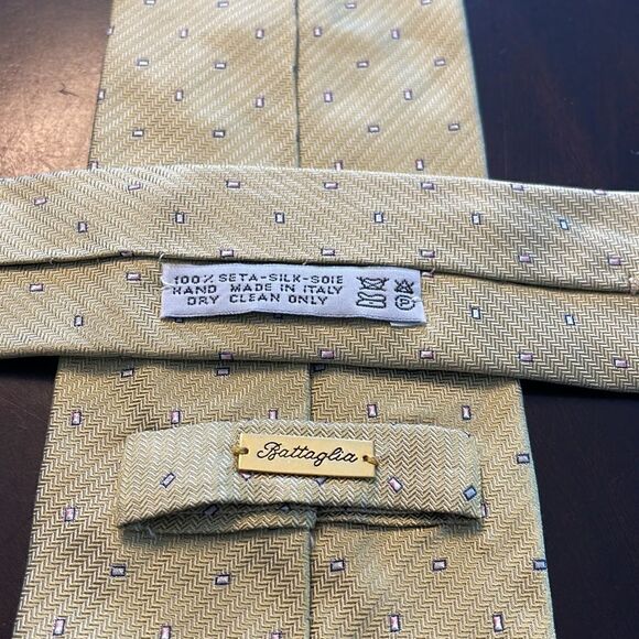 Battaglia Tie. 100% silk Tie. - Picture 4 of 6